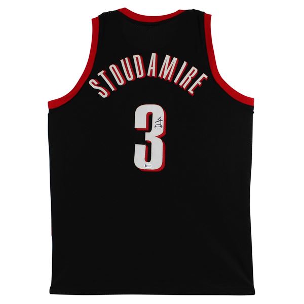 DAMON STOUDAMIRE SIGNED PORTLAND TRAILBLAZERS BASKETBALL JERSEY (BECKETT COA)