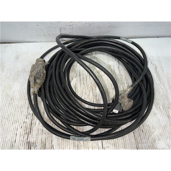 New? Allen-Bradley #2090-UXNFBMP-S09 Cable