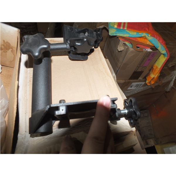 10 Laptop Desk Mounts