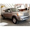 Image 8 : A12F --  2006 TOYOTA TUNDRA DOUBLE CAB SR5 4X4, Grey, 747795 KM