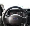 Image 108 : 0A --  2011 FORD ECONLINE E250 REFRIDGERATED VAN, White, 168381 KM
