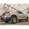 Image 2 : A10 --  2000 FORD F150 XLT EXT CAB 4X4, Silver, 280729 KM  "NO RESERVE"