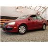 Image 1 : B1 --  2006 VW JETTA 25L, Red, 209299 KM