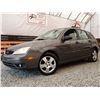 Image 1 : B2 --  2006 FORD FOCUS ZX5, Grey, 195664 KM