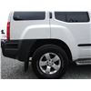 Image 49 : C6 --  2009 NISSAN XTERRA OFF ROAD 4X4, White, 154,212 MILES