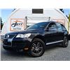 Image 2 : C1 --  2010 VW TOUAREG TDI DIESEL 4X4 , Black, 299052 KM