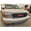 Image 13 : H6 --  2001 GMC SIERRA 1500 EXT CAB 4X4, White, 266254 KM