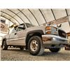 Image 16 : H6 --  2001 GMC SIERRA 1500 EXT CAB 4X4, White, 266254 KM