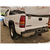 Image 39 : H6 --  2001 GMC SIERRA 1500 EXT CAB 4X4, White, 266254 KM