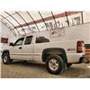 Image 41 : H6 --  2001 GMC SIERRA 1500 EXT CAB 4X4, White, 266254 KM
