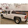 Image 42 : H6 --  2001 GMC SIERRA 1500 EXT CAB 4X4, White, 266254 KM