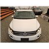 Image 8 : D5 --  2012 VW TIGUAN S , White, 167876 KM
