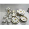 Image 1 : Nice dinner Set