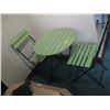 Image 1 : SM. FOLDING GREEN PATIO TABLE & CHAIR SET