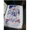 Image 2 : BOX OF PAPS BLUE RIBBON POSTERS