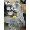 Image 1 : WHITE BOWLS, PLATES, TRAYS, ETC.