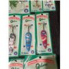 Image 4 : 12 NEW ASSORTED SPORTS COLLECTABLE LURES