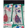 Image 6 : 12 NEW ASSORTED SPORTS COLLECTABLE LURES