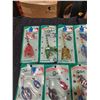 Image 2 : 12 NEW ASSORTED SPORTS COLLECTABLE LURES