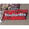Image 4 : 2 BADLAND BANNERS 23X48"/ 1- 18X36"