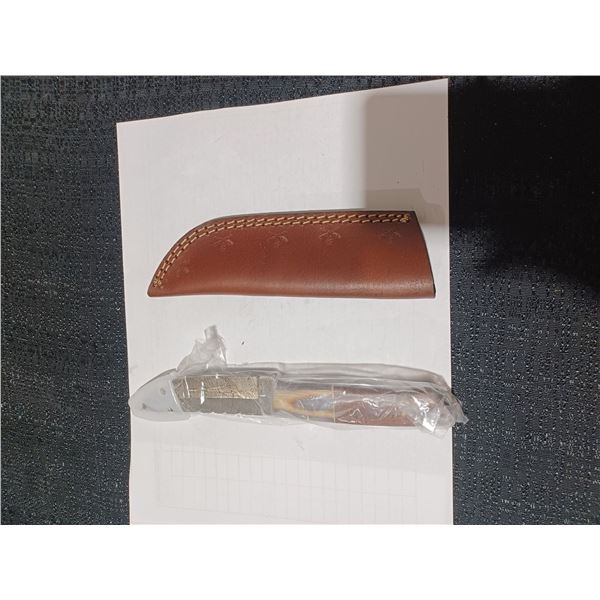 DAMASCUS STEEL KNIFE COMES WITH SHEATH