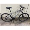 Image 2 : SCOTT REFLEX 40 GREY 21 SPEED FRONT SUSPENSION HYBRID BIKE WITH FULL DISC BRAKES