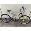 Image 2 : CORONA EXTRA BLUE / WHITE / YELLOW 18 SPEED FRONT SUSPENSION MOUNTAIN BIKE