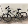 Image 1 : TREK SINGLE TRACK GREY 21 SPEED FRONT SUSPENSION MOUNTAIN BIKE