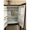 Image 2 : GE PYE18HSLNKSS STAINLESS STEEL 2 DOOR FRIDGE / FREEZER WITH WATER AND ICE DISPENSER