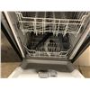 Image 2 : GENERAL ELECTRIC GDF511PSR0SS STAINLESS STEEL FRONT CONTROL INSERT DISHWASHER