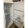 Image 2 : MIDEA SINGLE DOOR WHITE TURBO FREEZE VERTICAL ELECTRIC DEEP FREEZE