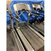 Image 2 : LIFE FITNESS FLEXDECK COMMERCIAL 120V ELECTRIC TREADMILL WITH DIGITAL DISPLAY