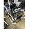 Image 2 : KEISER 250 AIR PNEUMATIC ACTUATED COMMERCIAL SEATED LEG EXTENSION MACHINE