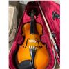 Image 2 : CORELLI VIOLIN 9100-3 DARK WOOD VIOLIN WITH BOW IN HARD CARRY CASE ( MADE IN CANADA )