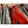 Image 2 : 25 ASSORTED JACKETS / WORKWEAR ITEMS ( CLOTHING RACK NOT INCLUDED )
