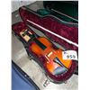 Image 2 : SKYLARK MV009 DARK WOOD VIOLIN WITH BOW IN HARD TRANSPORT CASE ( MADE IN CHINA )