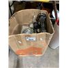 Image 1 : BOX OF VINTAGE TOOLS / SEWING MACHINE