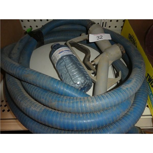 Fuel hose with nozzle