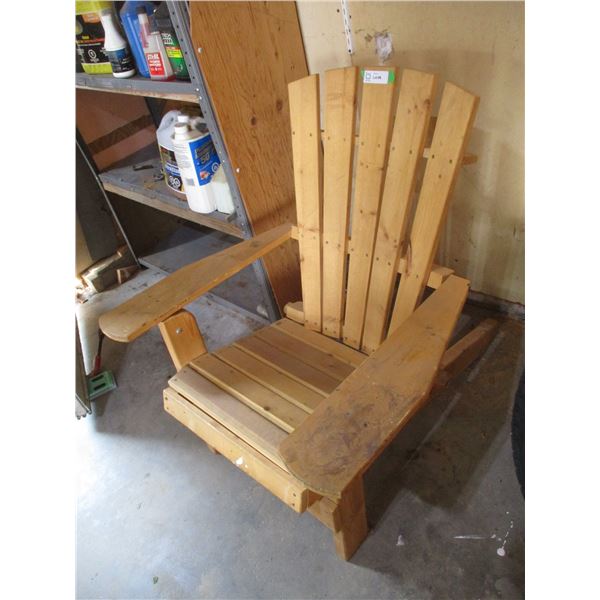 Folding Wooden Lawn Chair