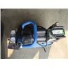 Image 2 : Mastercraft 3 Gallon Air Compressor