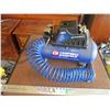 Image 1 : Campbell Hausfeld 100 PSI Air Compressor