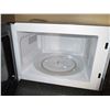 Image 4 : Hamilton Beach Microwave