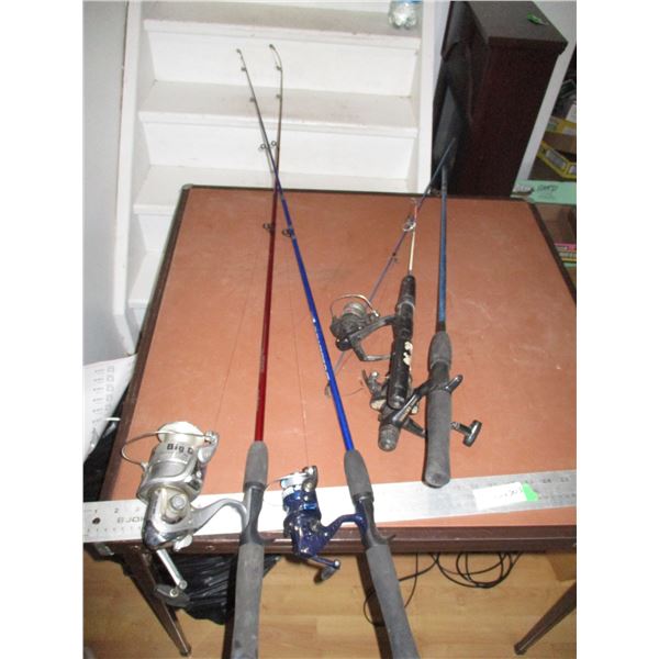 (4) Fishing Rods and Reels