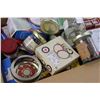 Image 3 : Various Vintage Jars and Containers