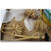 Image 2 : (8) Handmade Wheat Decorations, (2) Collector Tins