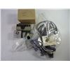 Image 2 : Large Lot of Vintage Camera and Photography Accessories