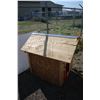 Image 5 : **Custom Wooden Dog House - 40" x 50" x 45"