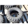 Image 3 : **(4) ATV Tires-sizes in description