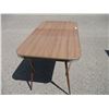 Image 2 : ***Kitchen Table with Extra Leaf (53" x 30")