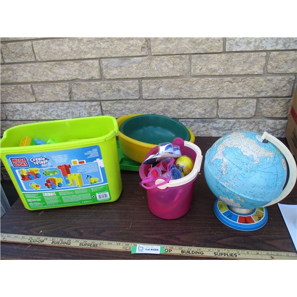 Kids MegaBloks, World Globe, (2) Plastic Bowls